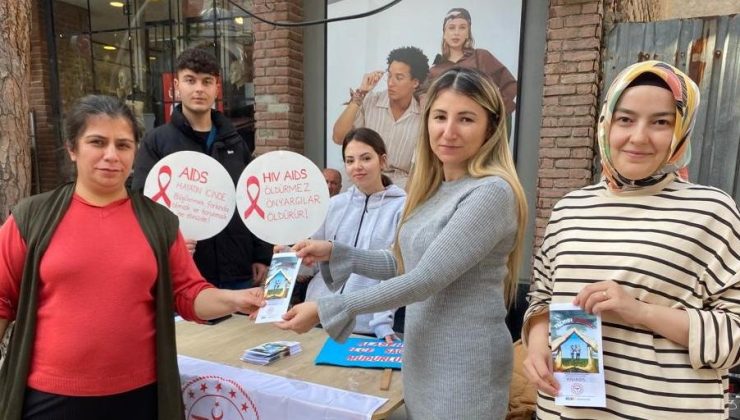 Alaşehir’den AIDS bilgilendirmesi! | Dünya AIDS günü için stant açtılar
